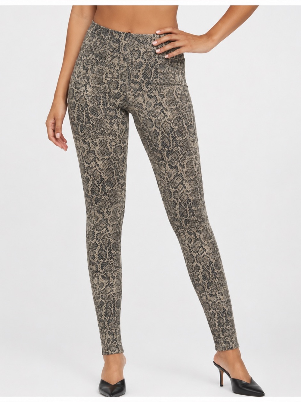 Spanx Tummy Control Ankle Leggings In Taupe‎ Snakeskin